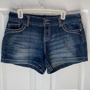 Maurice’s Jean Shorts 3” inseam size 13/14